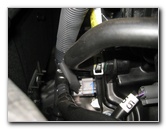 Nissan-Frontier-VQ40DE-V6-Engine-PCV-Valve-Replacement-Guide-004