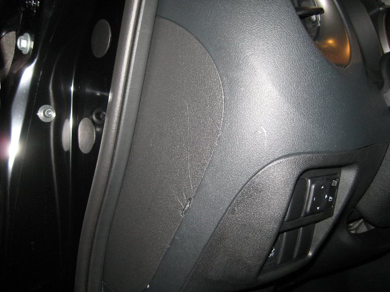 Nissan-Juke-Electrical-Fuse-Replacement-Guide-016