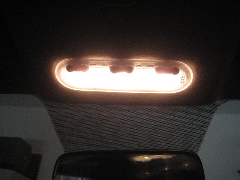 NissanJukeMapDomeLightBulbsReplacementGuide012