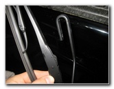 Nissan-Juke-Windshield-Window-Wiper-Blades-Replacement-Guide-011