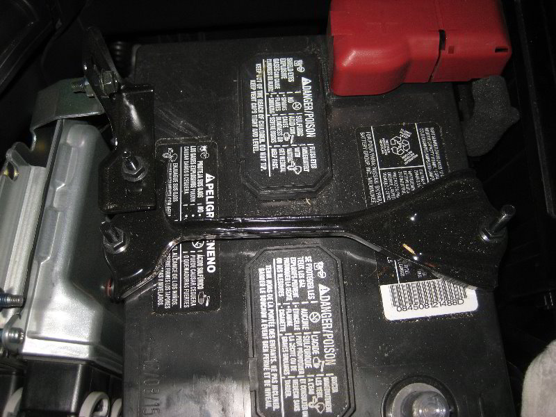 Nissan-Maxima-12V-Automotive-Battery-Replacement-Guide-004