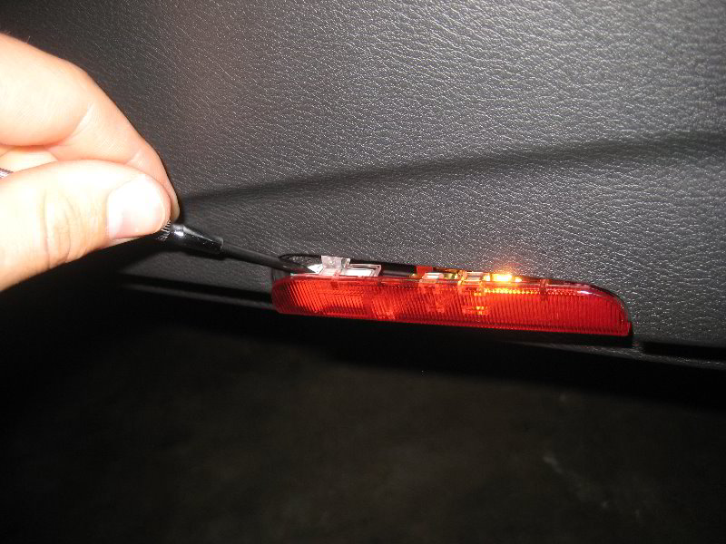 Nissan-Maxima-Door-Panel-Courtesy-Step-Light-Bulb-Replacement-Guide-003