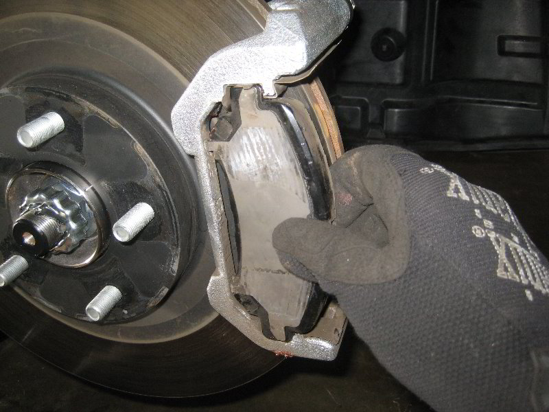 how to change brake pads on nissan maxima