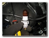 Nissan-Maxima-Headlight-Bulbs-Replacement-Guide-033