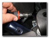 Nissan-Maxima-Headlight-Bulbs-Replacement-Guide-040