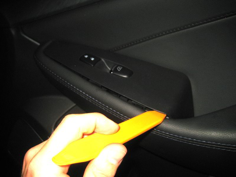 Nissan-Maxima-Interior-Door-Panel-Removal-Speaker-Replacement-Guide-008