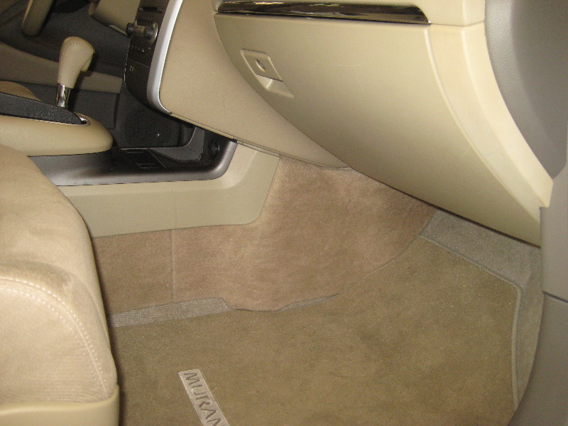 Nissan-Murano-Cabin-Air-Filter-Replacement-Guide-001