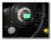Nissan-Murano-Headlight-Bulbs-Replacement-Guide-007