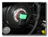 Nissan-Murano-Headlight-Bulbs-Replacement-Guide-013
