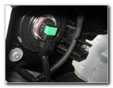 Nissan-Murano-Headlight-Bulbs-Replacement-Guide-014