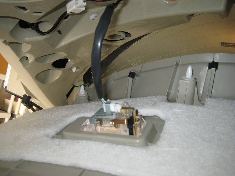 Nissan-Murano-Tail-Light-Bulbs-Replacement-Guide-065