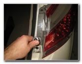 Nissan-Murano-Tail-Light-Bulbs-Replacement-Guide-007