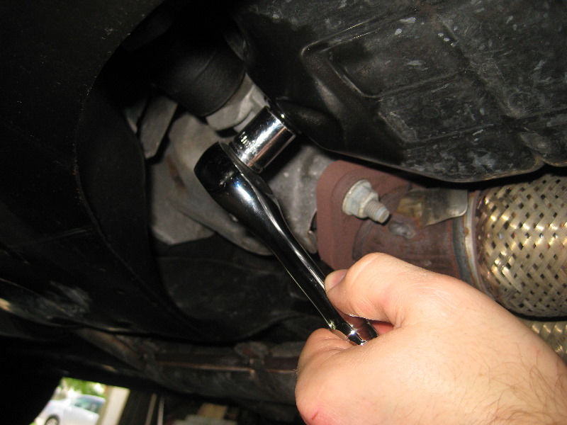 Nissan-Murano-VQ35DE-V6-Engine-Oil-Change-Guide-007