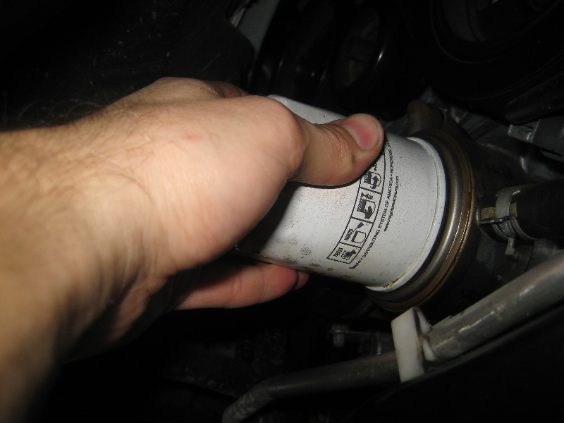 Nissan-Murano-VQ35DE-V6-Engine-Oil-Change-Guide-011