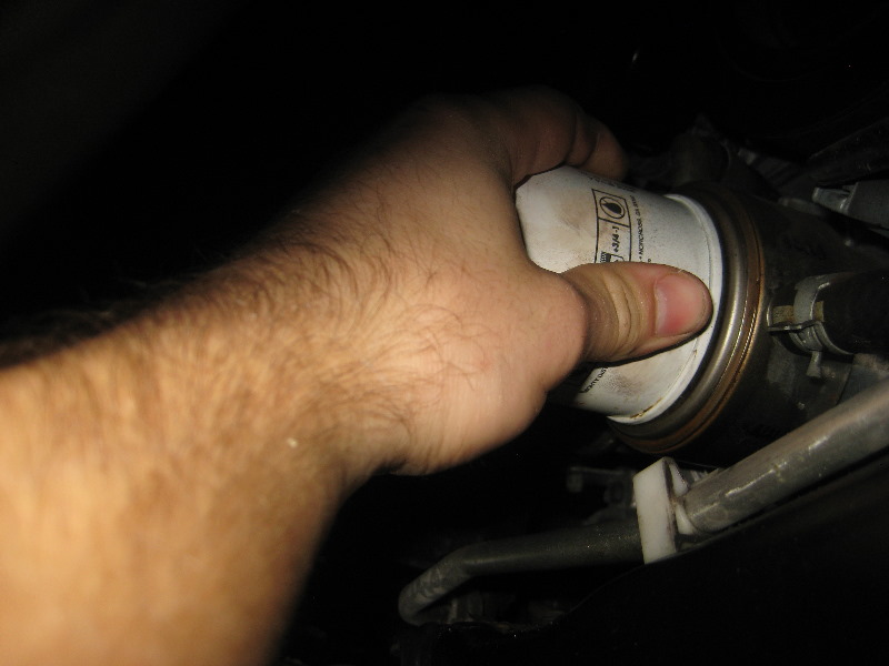 Nissan-Murano-VQ35DE-V6-Engine-Oil-Change-Guide-016