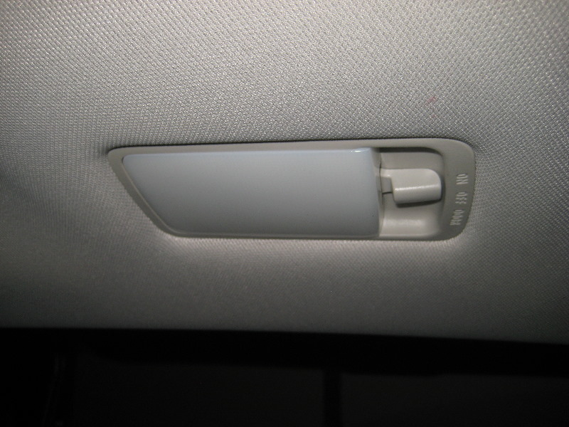 2013-2016-Nissan-Pathfinder-Cargo-Area-Light-Bulb-Replacement-Guide-013