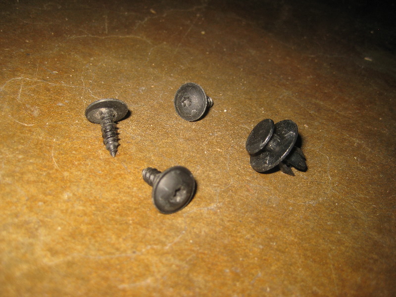 2013-2016-Nissan-Pathfinder-Fog-Light-Bulbs-Replacement-Guide-008