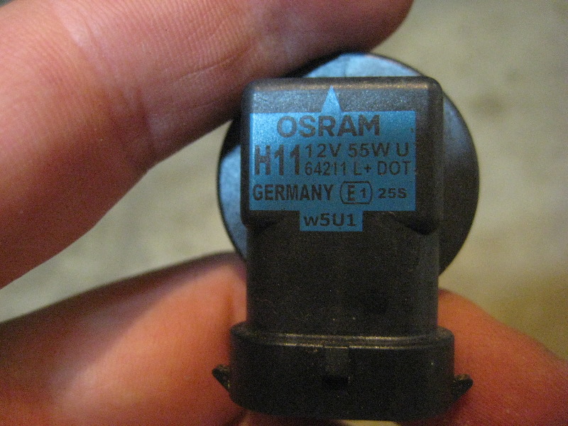 2013-2016-Nissan-Pathfinder-Fog-Light-Bulbs-Replacement-Guide-013