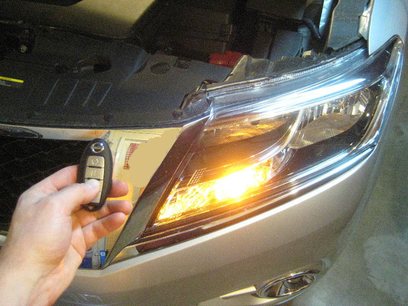 2013-2016-Nissan-Pathfinder-Key-Fob-Battery-Replacement-Guide-018
