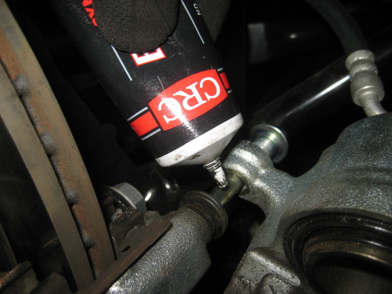 2013-2016-Nissan-Pathfinder-Rear-Disc-Brake-Pads-Replacement-Guide-020