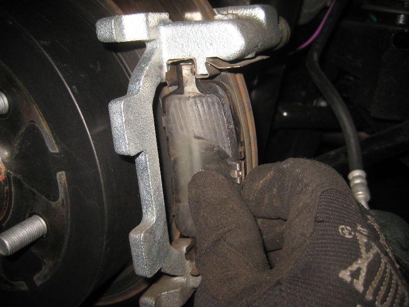 2013-2016-Nissan-Pathfinder-Rear-Disc-Brake-Pads-Replacement-Guide-021