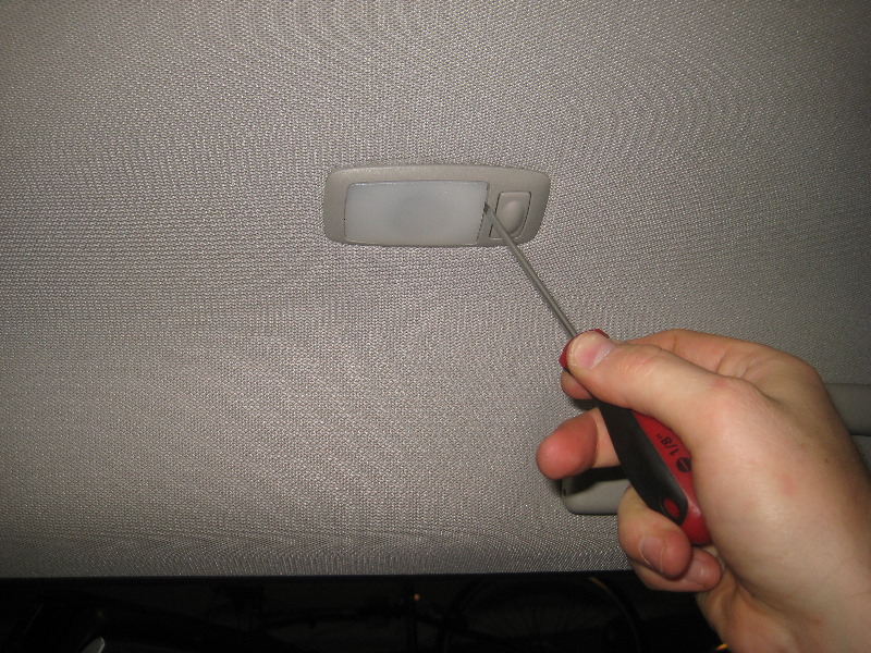 20132016NissanPathfinderRearPassengerReadingLightBulb