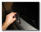 2013-2016-Nissan-Pathfinder-Rear-Wiper-Blade-Replacement-Guide-002