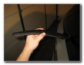 2013-2016-Nissan-Pathfinder-Rear-Wiper-Blade-Replacement-Guide-003