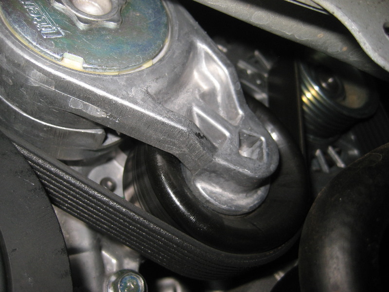 2013-2016-Nissan-Pathfinder-Serpentine-Accessory-Belt-Replacement-Guide-015