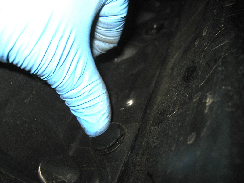 2013-2016-Nissan-Pathfinder-Serpentine-Accessory-Belt-Replacement-Guide-031