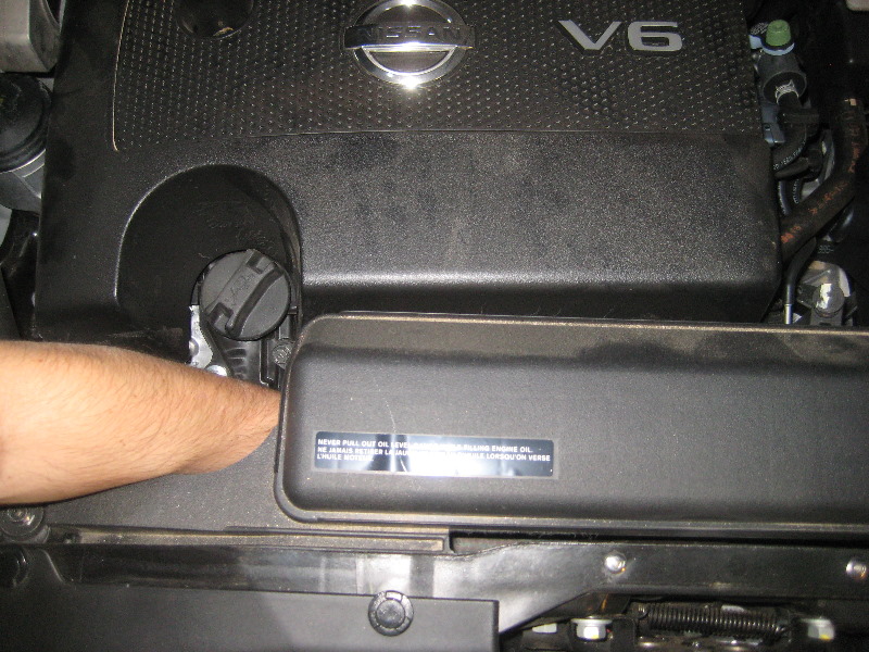 20132016NissanPathfinderPCVValveReplacementGuide010