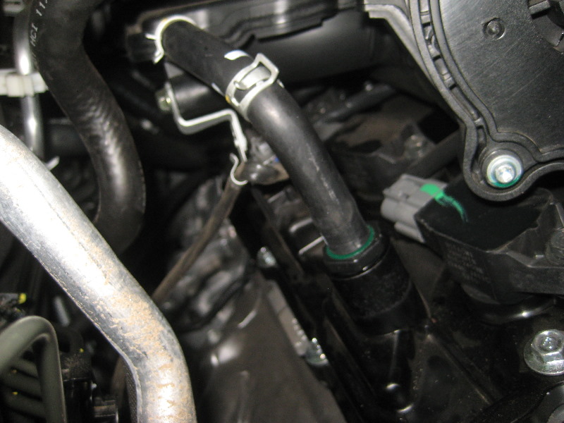2013-2016-Nissan-Pathfinder-PCV-Valve-Replacement-Guide-027