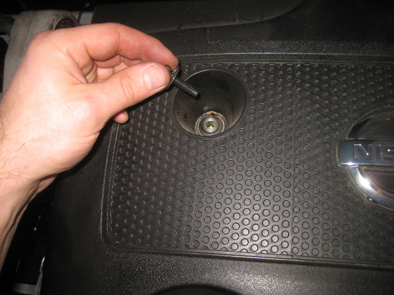 2013-2016-Nissan-Pathfinder-PCV-Valve-Replacement-Guide-034