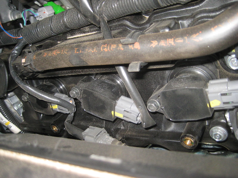 2013-2016-Nissan-Pathfinder-Spark-Plugs-Replacement-Guide-014