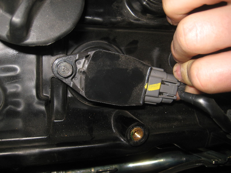 2013-2016-Nissan-Pathfinder-Spark-Plugs-Replacement-Guide-032