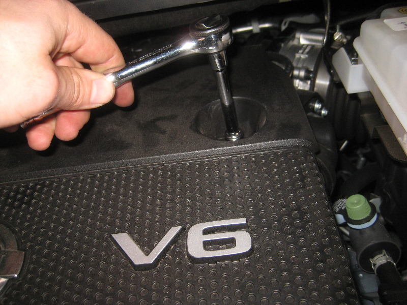 2013-2016-Nissan-Pathfinder-Spark-Plugs-Replacement-Guide-036