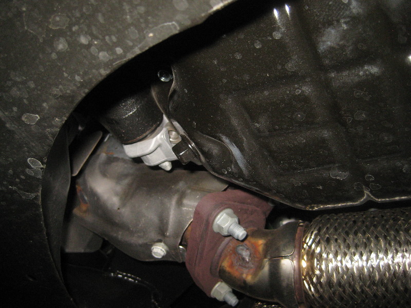 2013-2016-Nissan-Pathfinder-V6-Engine-Oil-Change-Filter-Replacement-Guide-008