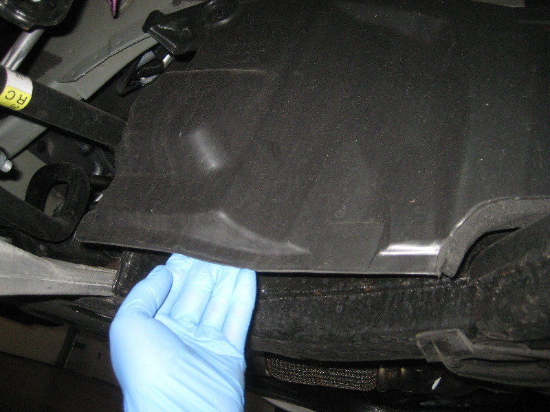 2013-2016-Nissan-Pathfinder-V6-Engine-Oil-Change-Filter-Replacement-Guide-015