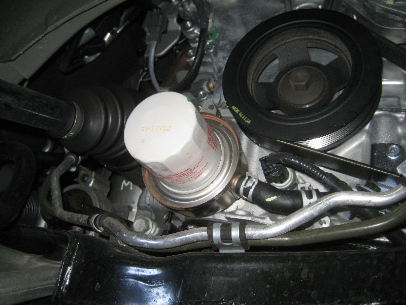 2013-2016-Nissan-Pathfinder-V6-Engine-Oil-Change-Filter-Replacement-Guide-023