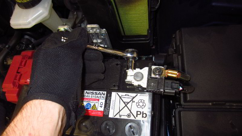 Nissan-Qashqai-Rogue-Sport-12V-Automotive-Battery-Replacement-Guide-021