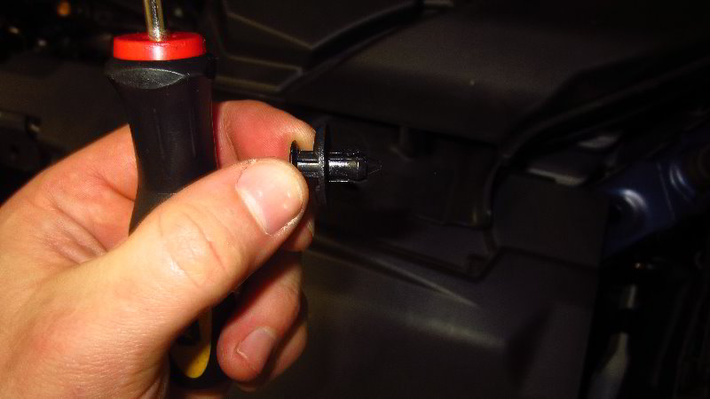 Nissan-Qashqai-Rogue-Sport-Electrical-Fuse-Replacement-Guide-009