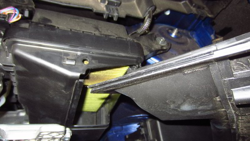 Nissan-Qashqai-Rogue-Sport-Electrical-Fuse-Replacement-Guide-050