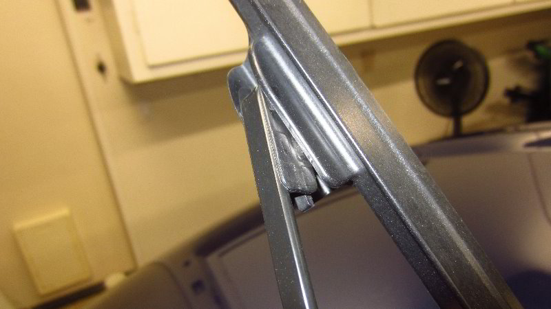 Nissan-Qashqai-Rogue-Sport-Windshield-Wiper-Blades-Replacement-Guide-003