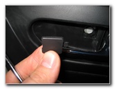 Nissan-Rogue-Interior-Door-Panel-Removal-Guide-004