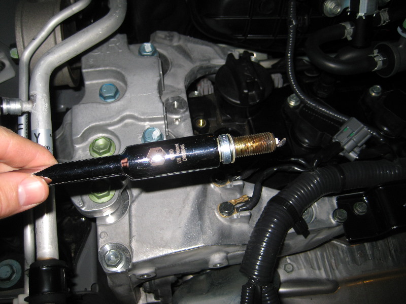 Nissan-Rogue-QR25DE-Engine-Spark-Plugs-Replacement-Guide-015