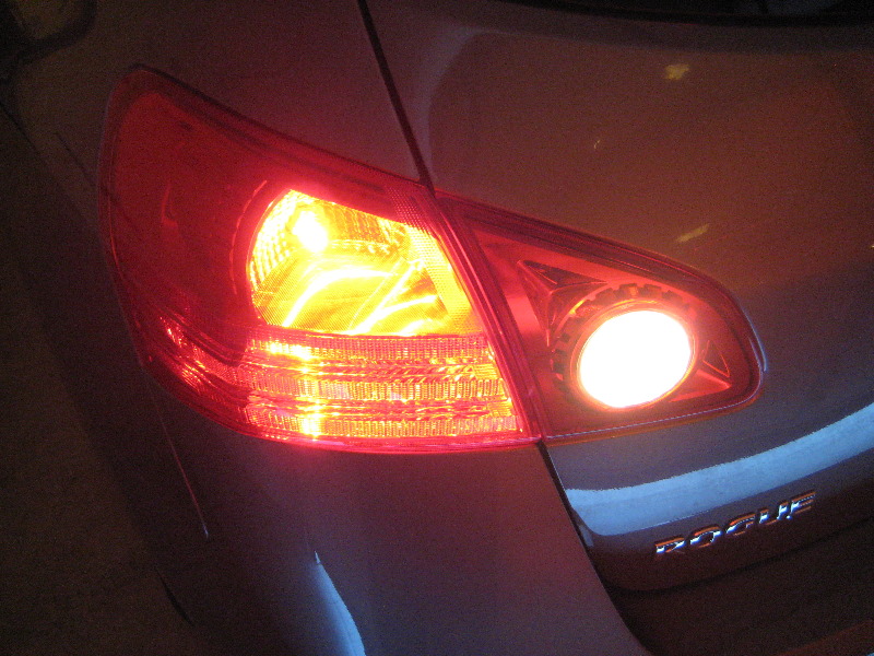 Nissan-Rogue-Tail-Light-Bulbs-Replacement-Guide-051