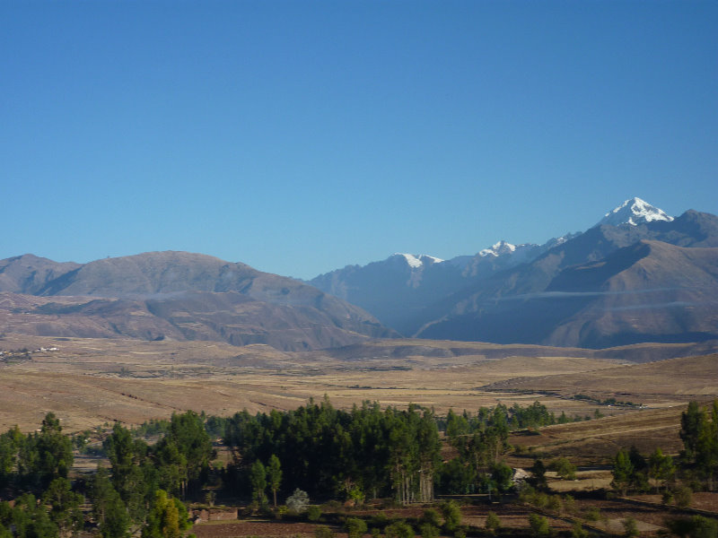 Ollantaytambo-Town-Sacred-Valley-Peru-017