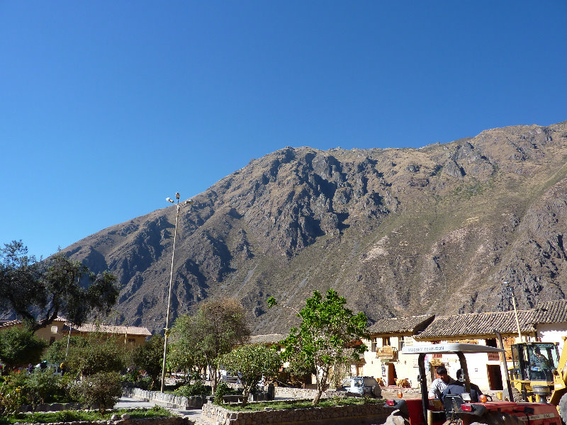 Ollantaytambo-Town-Sacred-Valley-Peru-031