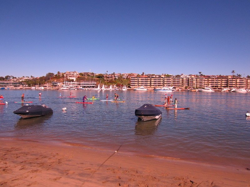 Paddle-for-Privates-SUP-Costume-Parade-Newport-Beach-CA-054