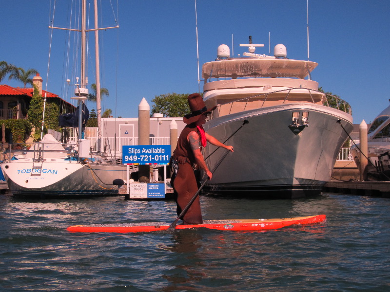 Paddle-for-Privates-SUP-Costume-Parade-Newport-Beach-CA-063